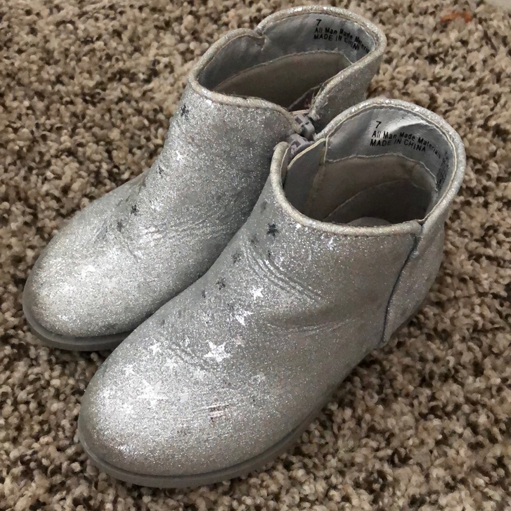 Star Boots - Picture 2 of 4